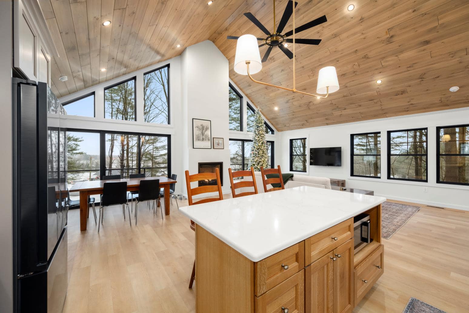 Winter Custom Home — photo 32 of 44, M.E. Garlock Construction, Boonville NY